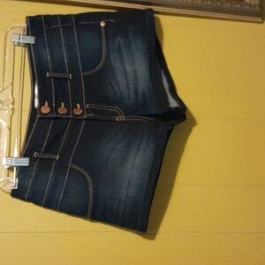 No Boundaries women's shorts